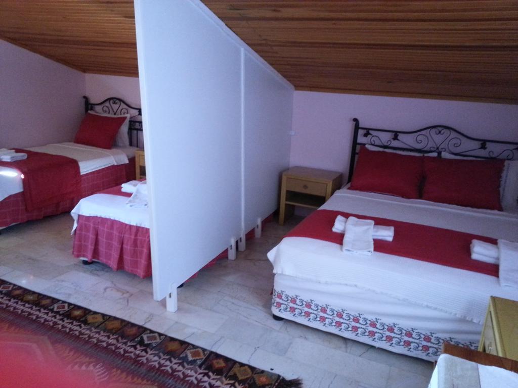 Antik Motel Alaçatı Exterior photo