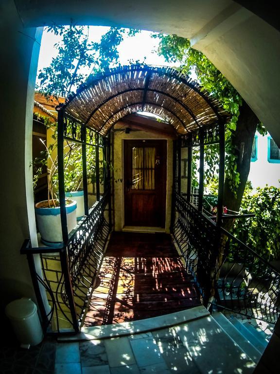 Antik Motel Alaçatı Exterior photo